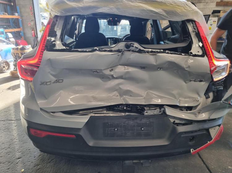 volvo Xc40 T5 R-DESIGN 2021 Parts & Wrecking