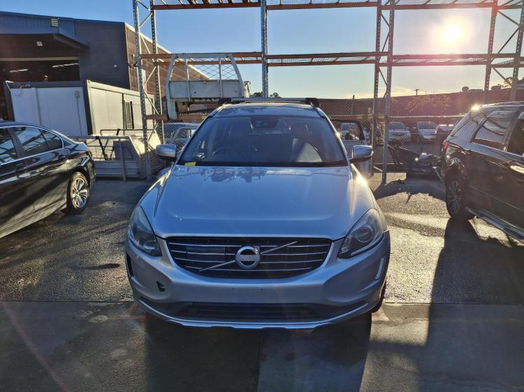 volvo Xc60 Oct 2014 Parts & Wrecking