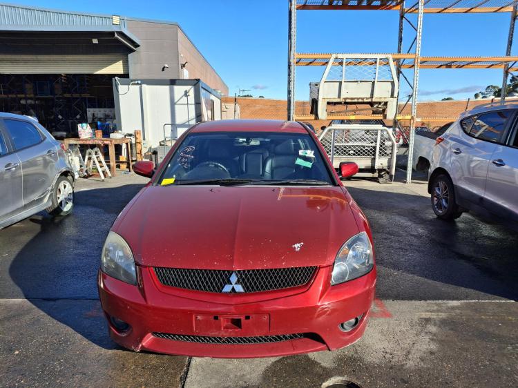 mitsubishi 380 DB Jan 2007 Parts & Wrecking