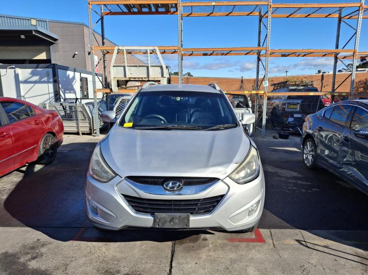 hyundai Ix35 LM Feb 2015 Parts & Wrecking