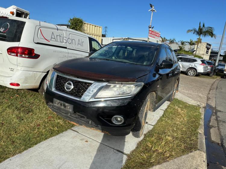 nissan Pathfinder R52 Jun 2016 Parts & Wrecking