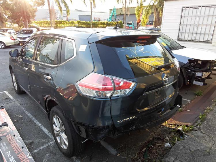 nissan X Trail ST Jan 2016 Parts & Wrecking