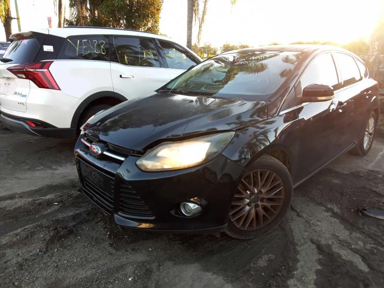 ford Focus SPORT Jan 2012 Parts & Wrecking