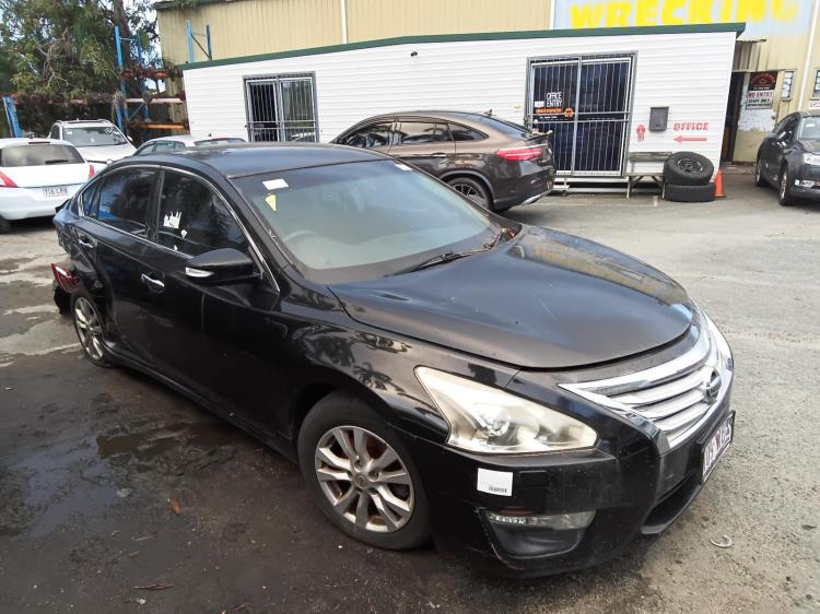 nissan Altima ST Nov 2013 Parts & Wrecking
