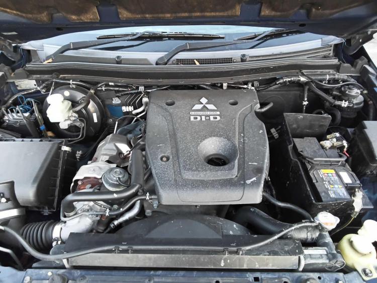mitsubishi Triton GLS Nov 2015 Parts & Wrecking