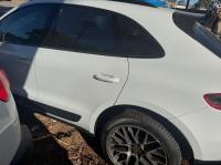 2015 Porsche Macan image 4
