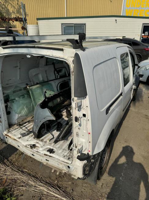 renault Kanggo MAXI Apr 2014 Parts & Wrecking
