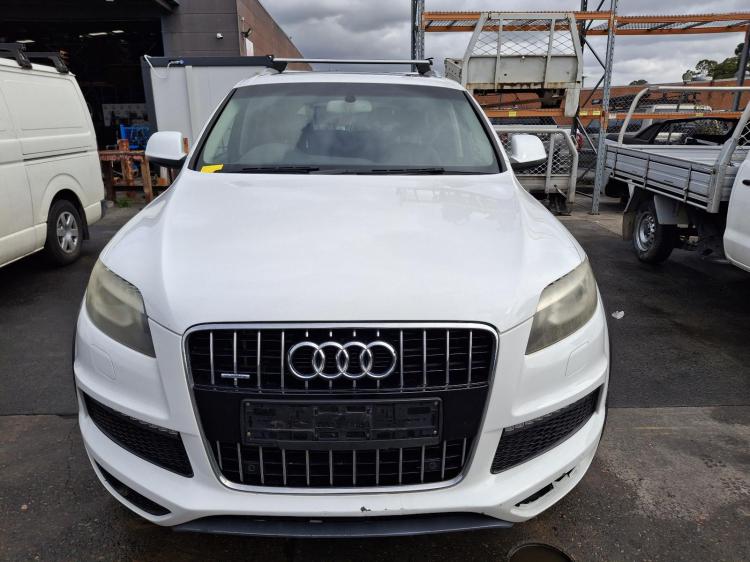 audi Q7 Jan 2012 Parts & Wrecking