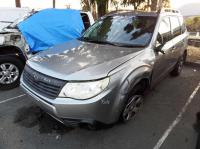 2010 Subaru Forester X image 4
