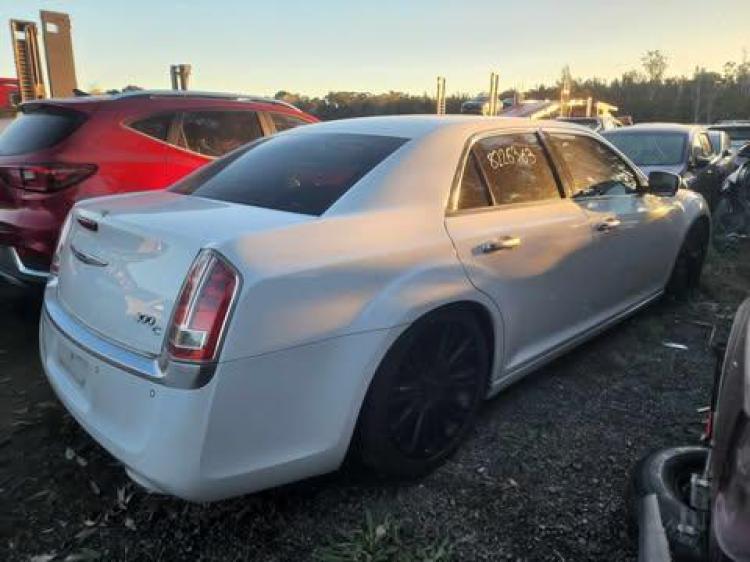 chrysler 300c Jul 2013 Parts & Wrecking