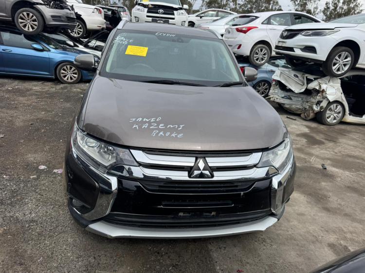 mitsubishi Outlander Mar 2015 Parts & Wrecking