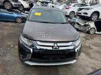 2015 Mitsubishi Outlander image 4
