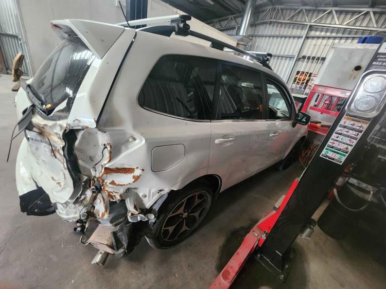 subaru Forester FORESTER 2015 Parts & Wrecking