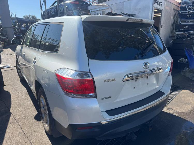 toyota Kluger 2012 Parts & Wrecking