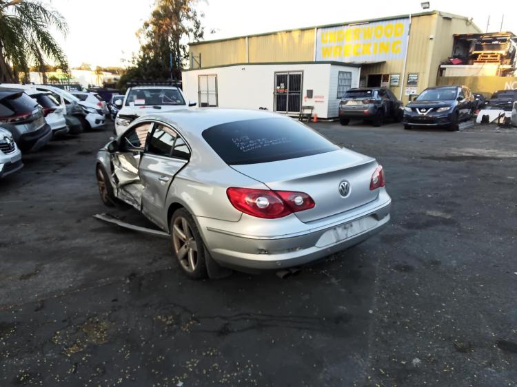 volkswagen Passat 125 TDI Aug 2011 Parts & Wrecking