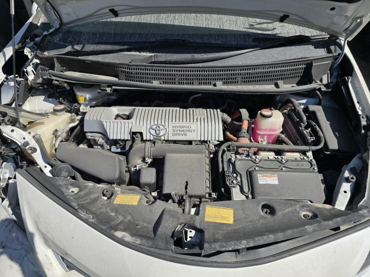 toyota Prius ZVW40R WAGON Aug 2014 Parts & Wrecking