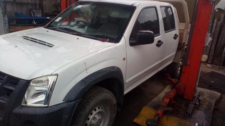 isuzu D Max SX Jun 2010 Parts & Wrecking