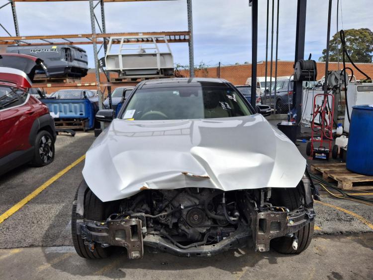 genesis G80 DH Oct 2019 Parts & Wrecking
