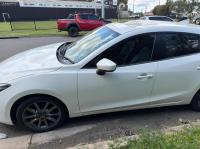 2016 Mazda 3 image 4