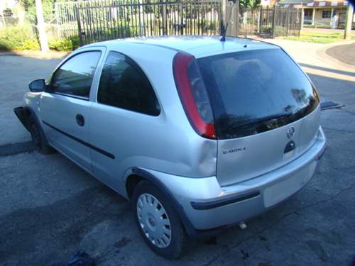 holden Barina 2004 Parts & Wrecking
