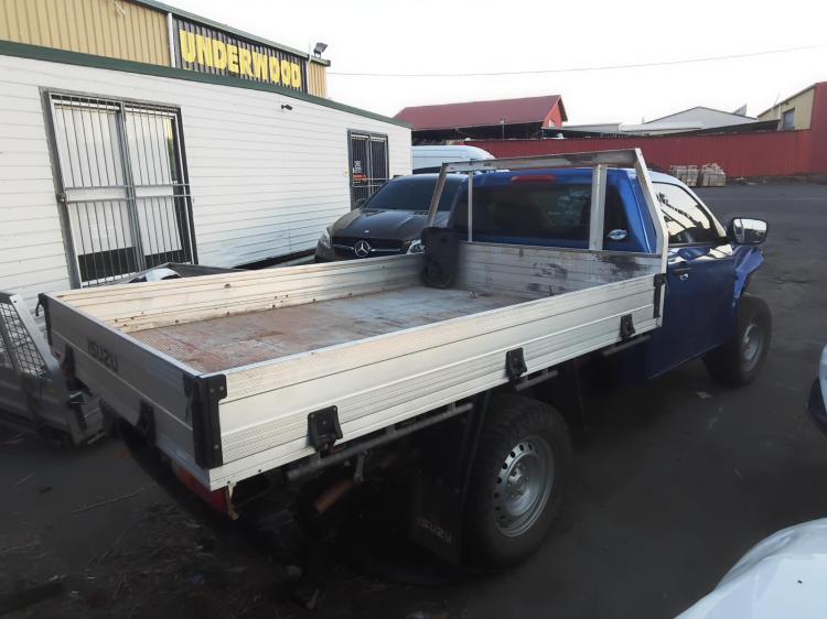 isuzu D-max SX HI-RIDE 2023 Parts & Wrecking