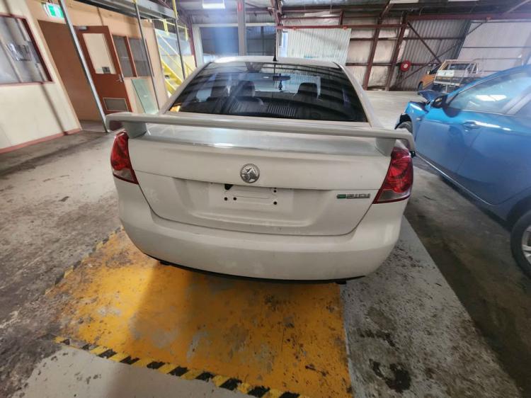 holden Commodore COMMODORE Jun 2011 Parts & Wrecking