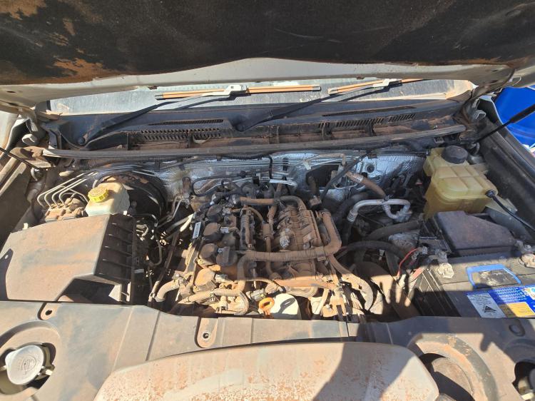 haval H9 LUX 4WD May 2015 Parts & Wrecking