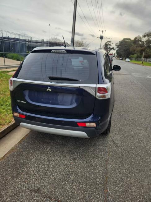 mitsubishi Outlander OUTLANDER 2015 Parts & Wrecking
