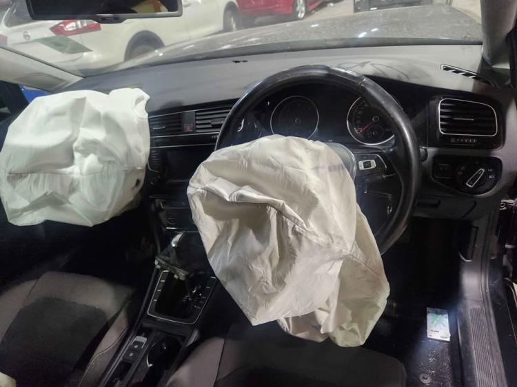 volkswagen Golf GOLF 2016 Parts & Wrecking