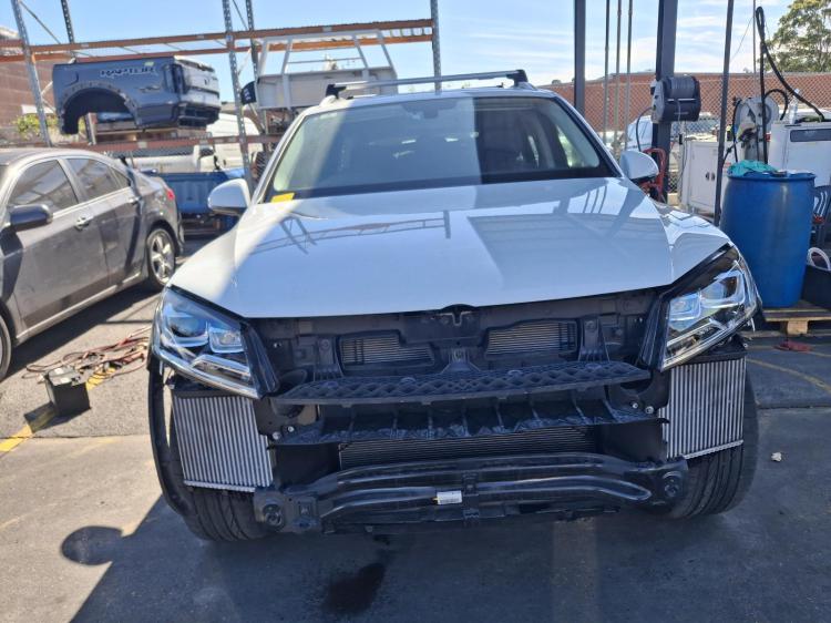 volkswagen Touareg 7P Feb 2017 Parts & Wrecking