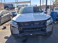 2017 Volkswagen Touareg 7P image 4