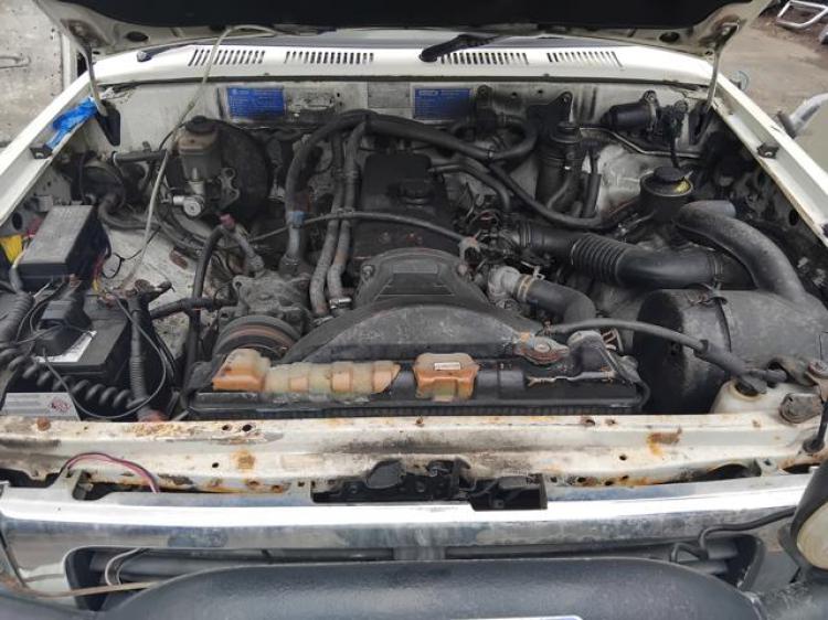 toyota Hilux Nov 1995 Parts & Wrecking