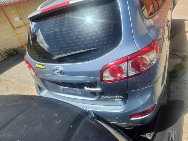 hyundai Santa Fe SANTA FE 2010 Parts & Wrecking