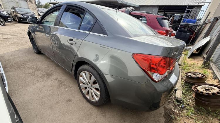 holden Cruze JH Jan 2012 Parts & Wrecking