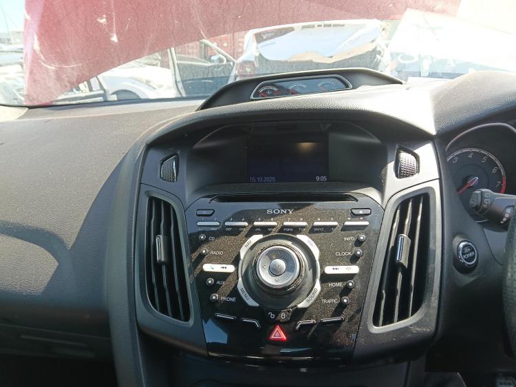 ford Focus LW 2013 Parts & Wrecking