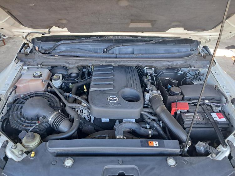 mazda Bt50 UP-UR 2014 Parts & Wrecking