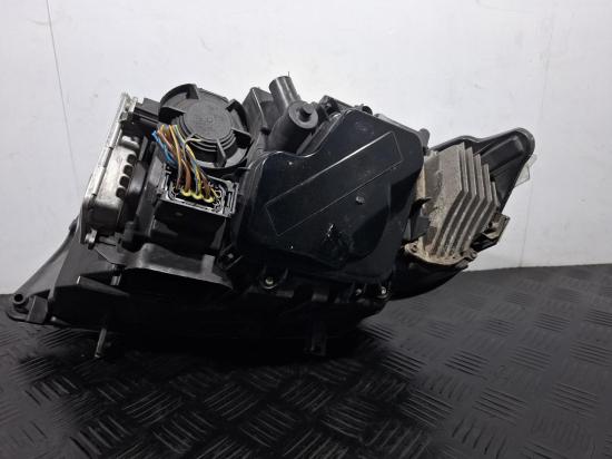 bmw 3 Series Feb 2012 RIGHT HEADLAMP