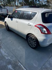 2011 Suzuki Swift FZ image 4