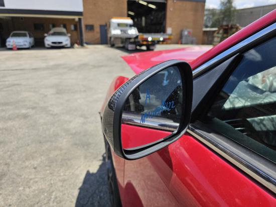 alfa romeo Giulietta QUADRIFOGLIO VERDE 940 SERIES Jan 2015 Mirror
