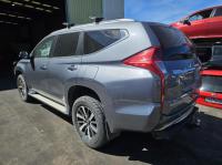 2017 Mitsubishi Pajero Sport QE image 4