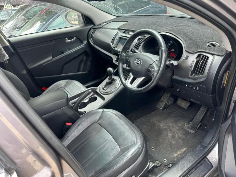 kia Sportage PLATINUM Apr 2013 Parts & Wrecking