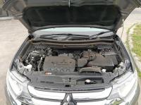 2017 Mitsubishi Outlander ZJ-ZL image 4