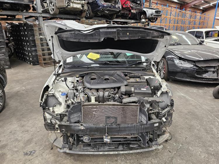 hyundai I30 PD 2.0L AUTO 6SPD FWD May 2021 Parts & Wrecking