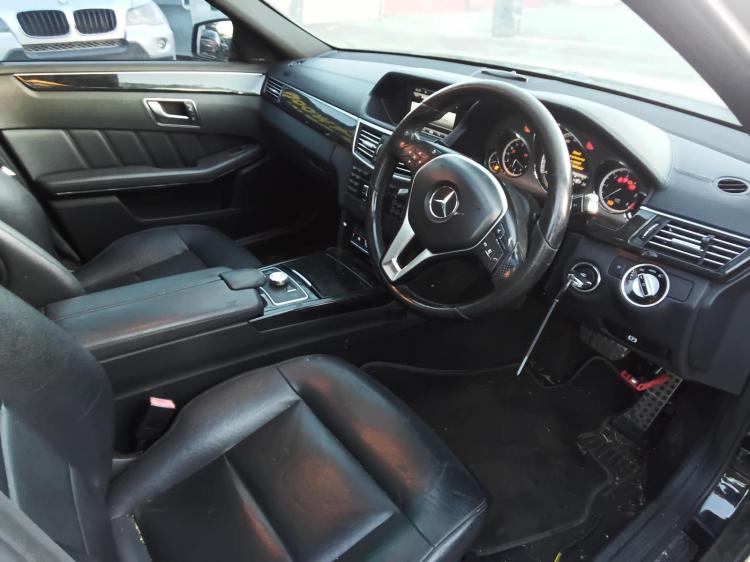 mercedes benz E Class AVANTGARDE Oct 2012 Parts & Wrecking