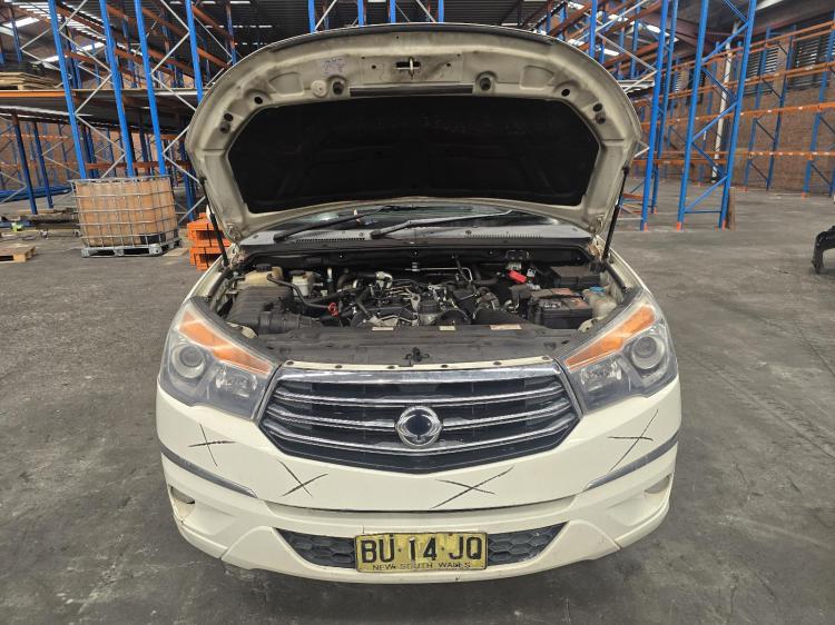 ssangyong Stavic 2.0DT D20DTR AUTO 5SPD RWD A100 Jan 2014 Parts & Wrecking