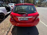 2014 Toyota Yaris image 4