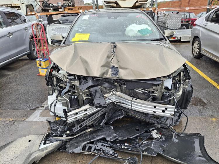 toyota Corolla ZWE211R Mar 2020 Parts & Wrecking