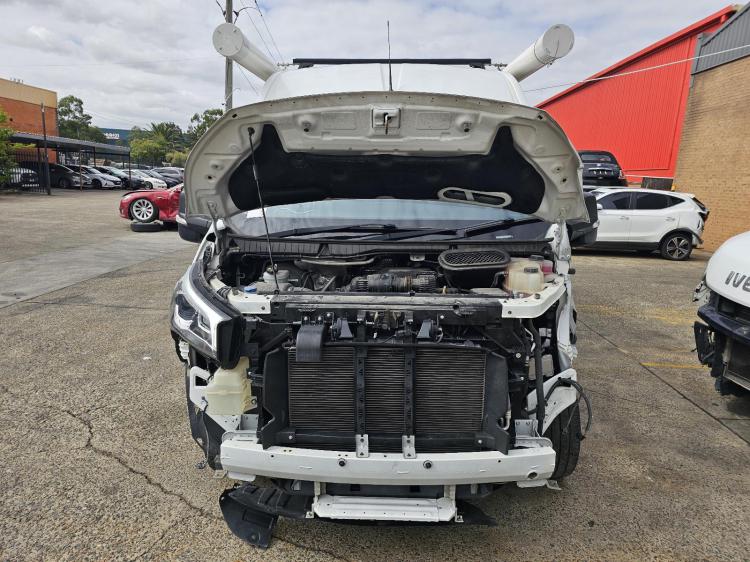 ldv Deliver 9 2.0DT AUTO 6SPD RWD MWB MID ROOF Dec 2022 Parts & Wrecking