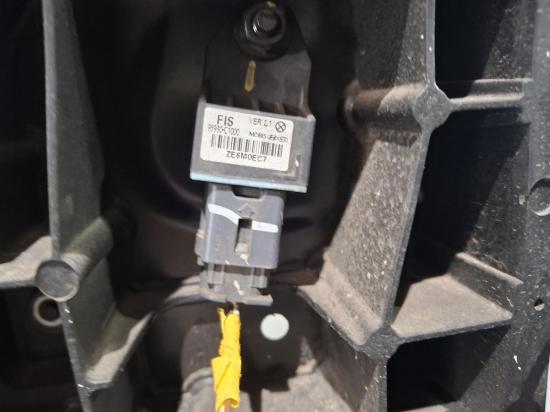 kia Carnival YP Aug 2016 FRONT BAR BRKT/REINFORCEMENT 