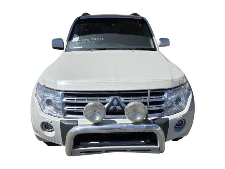 mitsubishi Pajero NT GLX Sep 2010 Parts & Wrecking